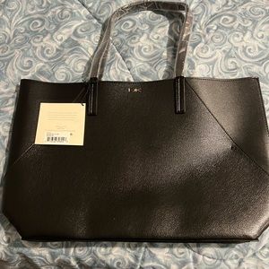 NWT tote bag, Donna Karan, black, 2 handles, leather-like, nice size
